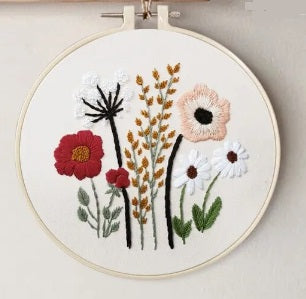 Deluxe Embroidery Kit